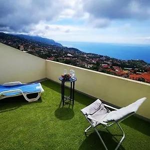 Casa Aida Sea View Hébergement de vacances Relogio do Poiso